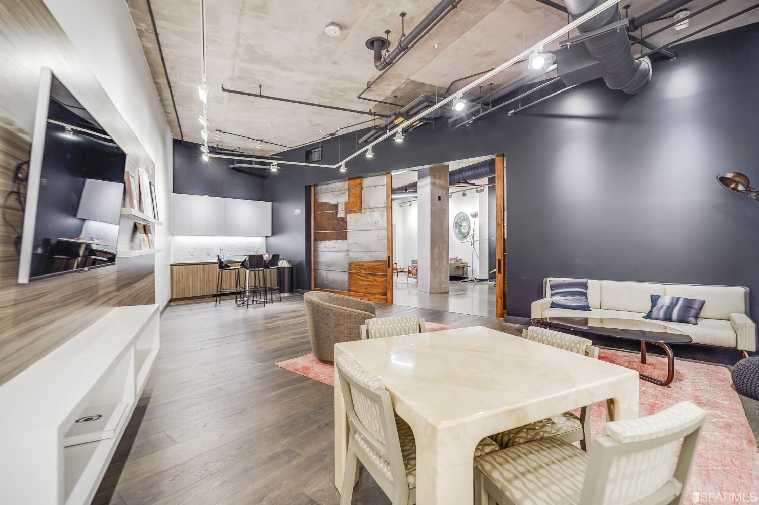 45 Bartlett Street Unit: 615