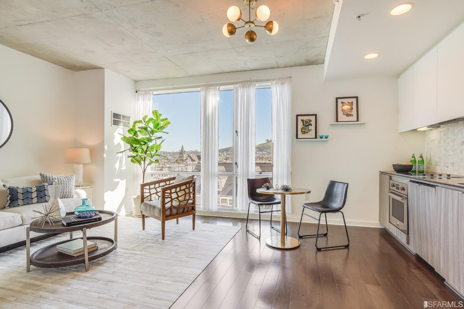 45 Bartlett Street Unit: 615