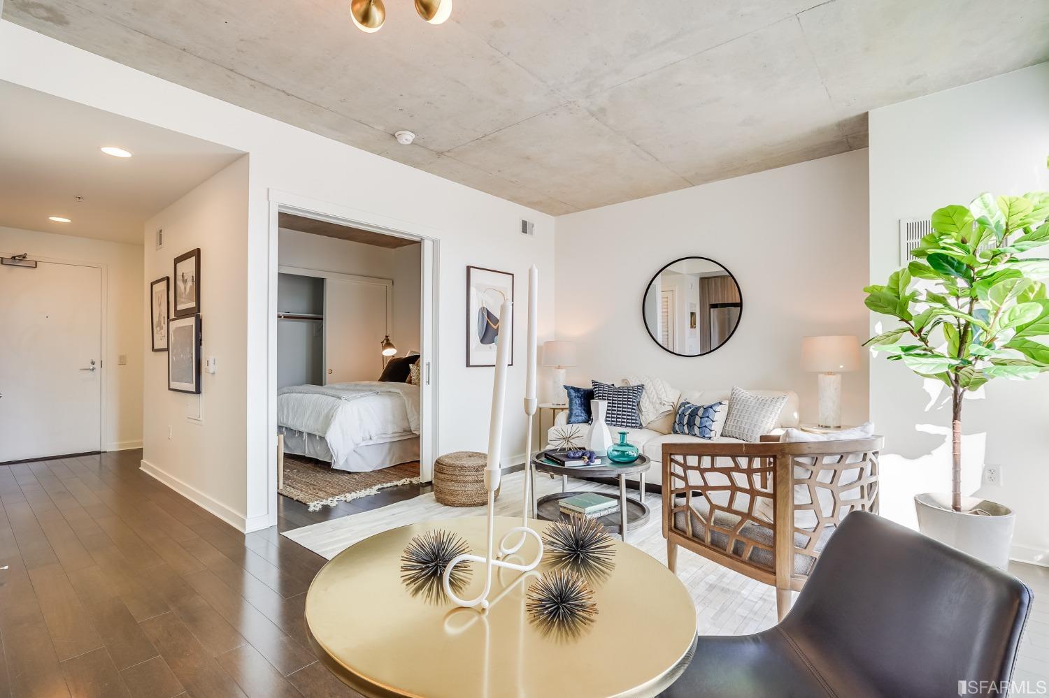 45 Bartlett Street Unit: 615