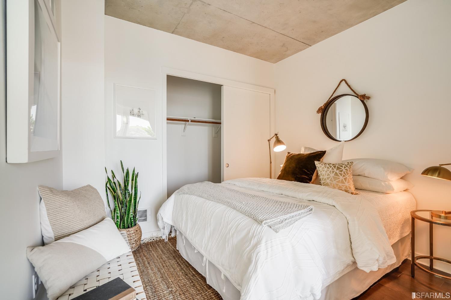 45 Bartlett Street Unit: 615