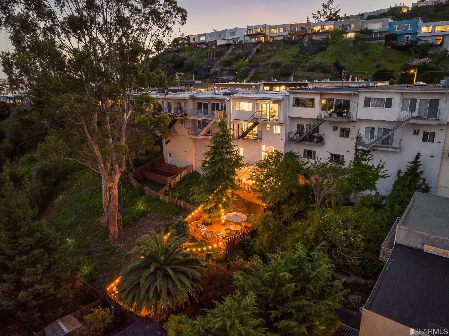 82 Stanford Heights Avenue