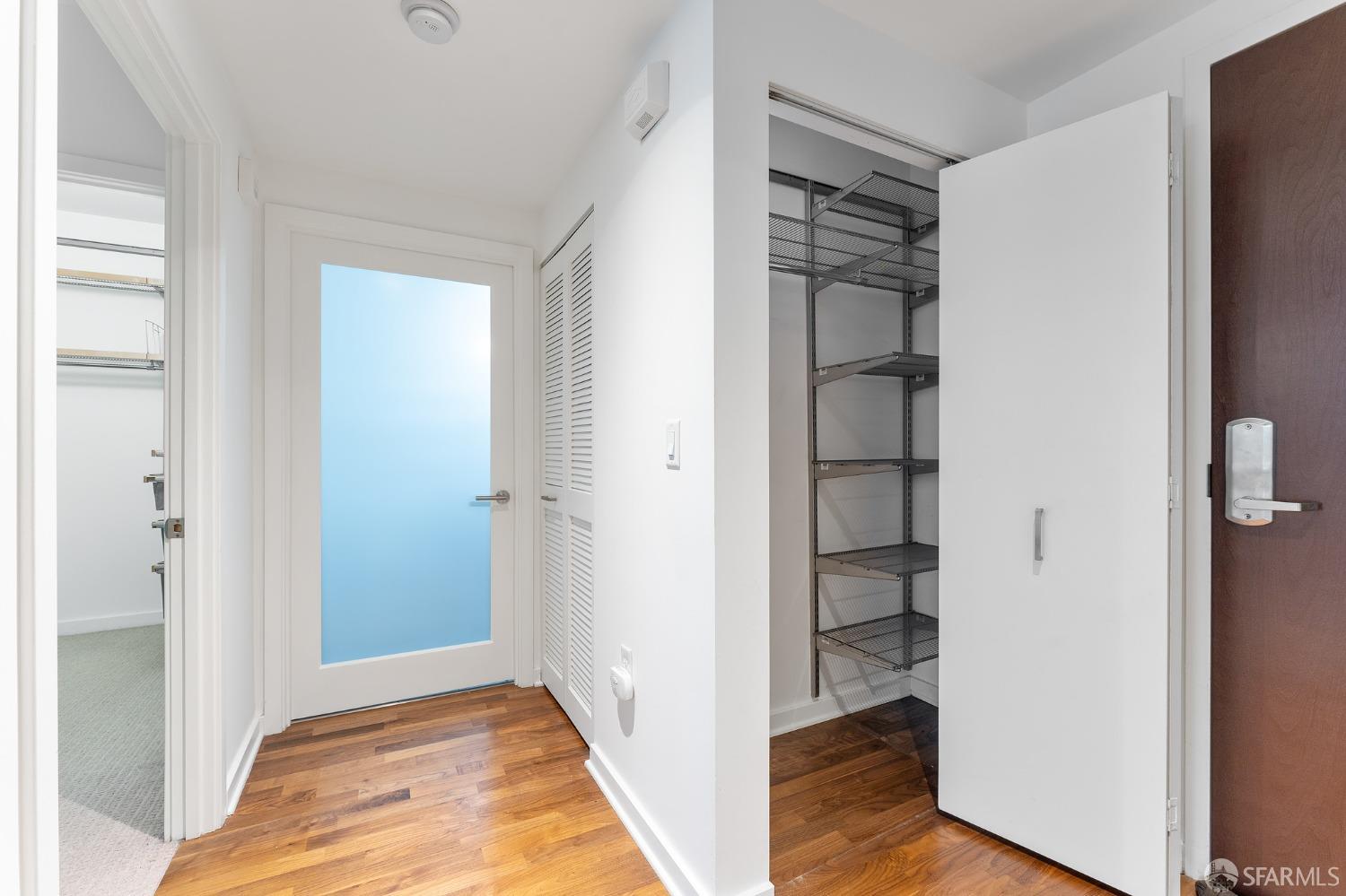 555 4th Street Unit: 514