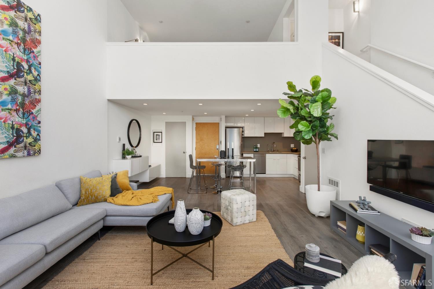 68 Mccoppin Street # 11