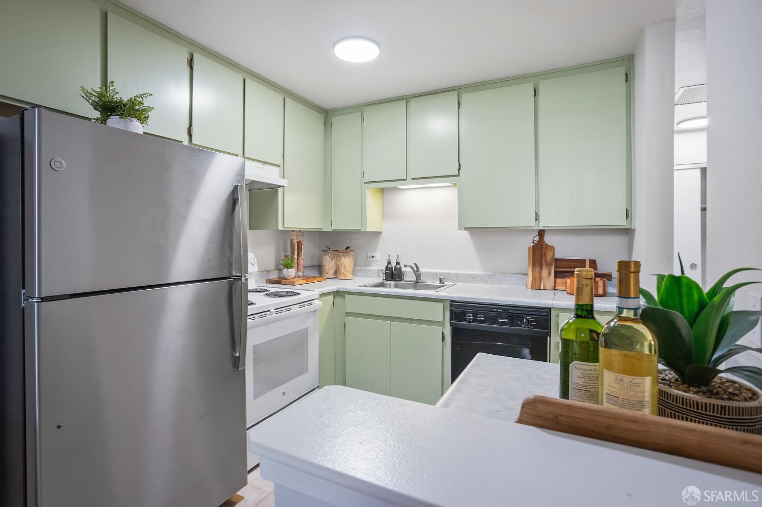 95 Mccoppin Street # 103E