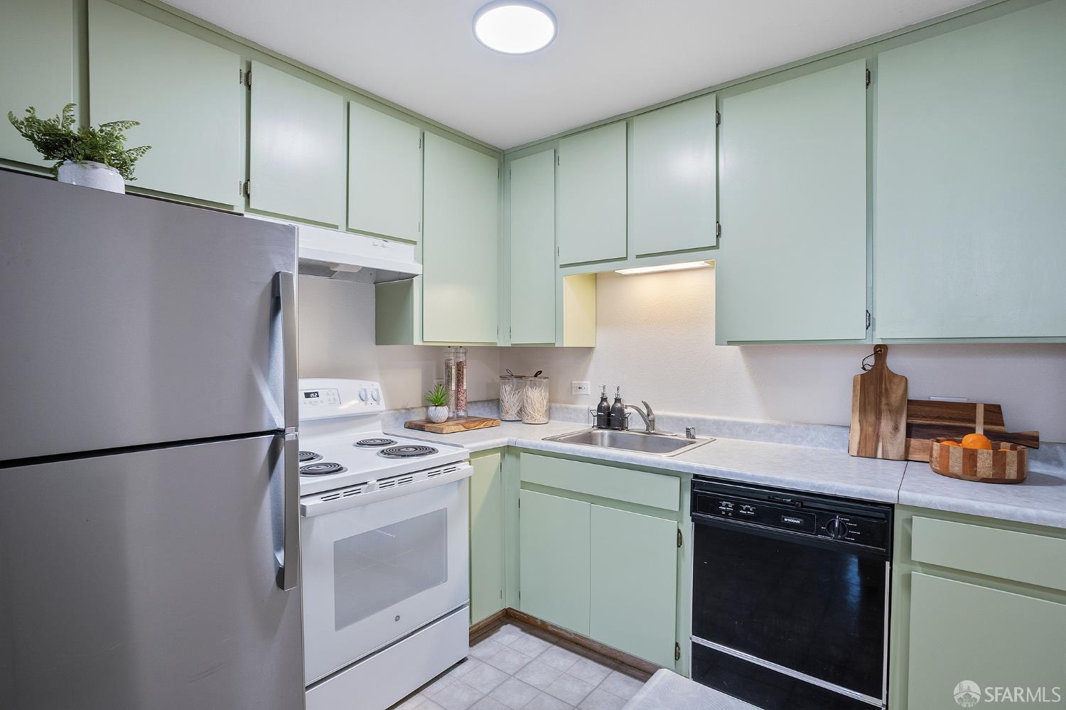95 Mccoppin Street # 103E