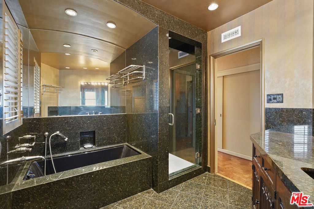 13150 Mulholland Drive