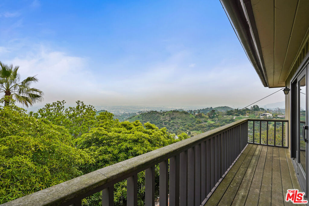 13150 Mulholland Drive