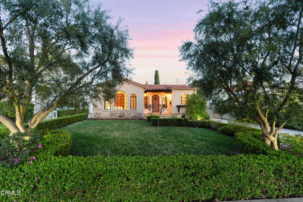 2048 La France Avenue