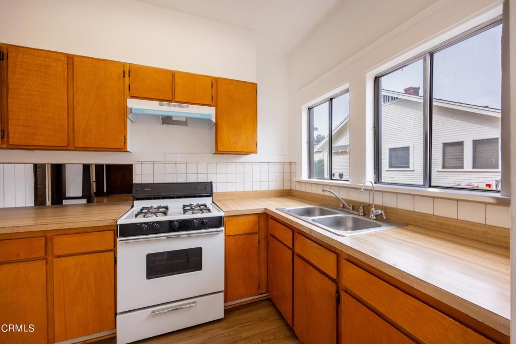 924 N Stoneman Avenue