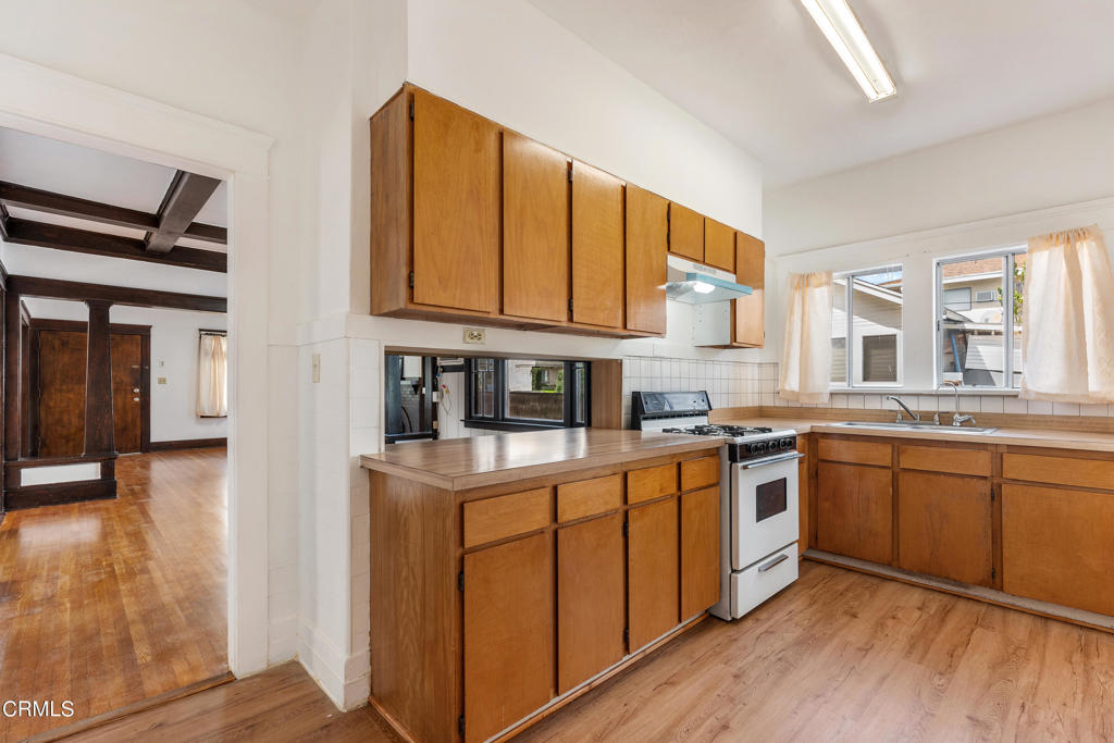 924 N Stoneman Avenue