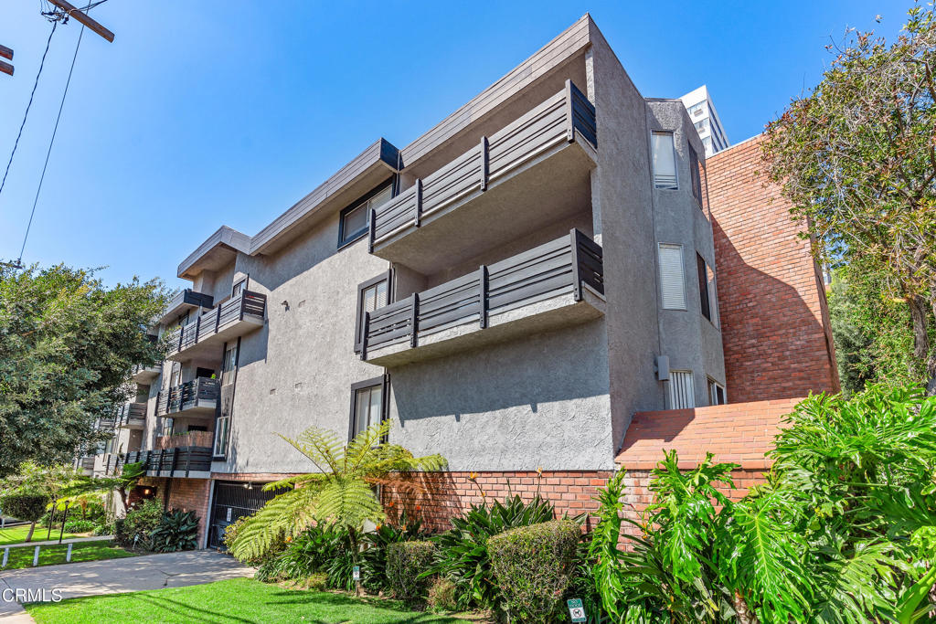 11701 Texas Avenue 206