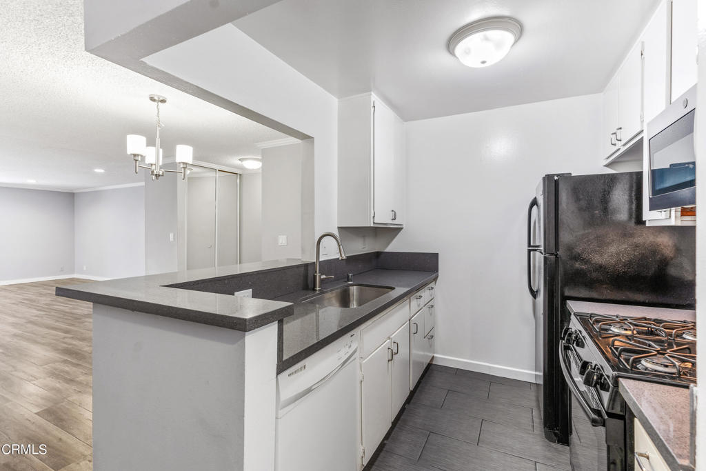 11701 Texas Avenue 206