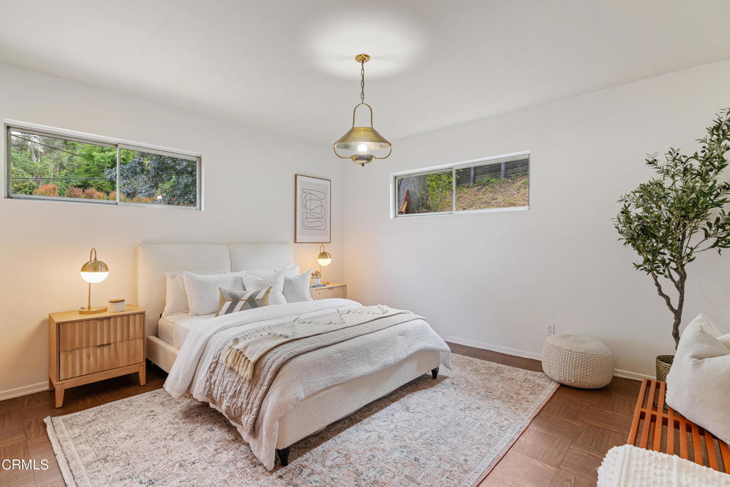 8929 Wonderland Park Avenue