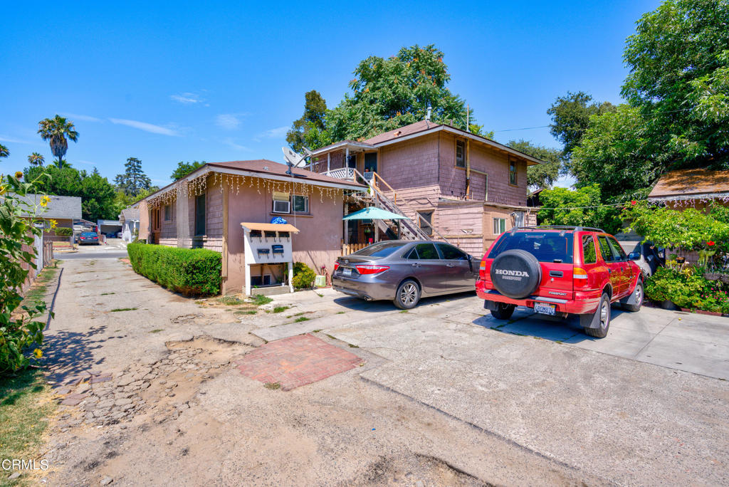 530 E Mountain Street