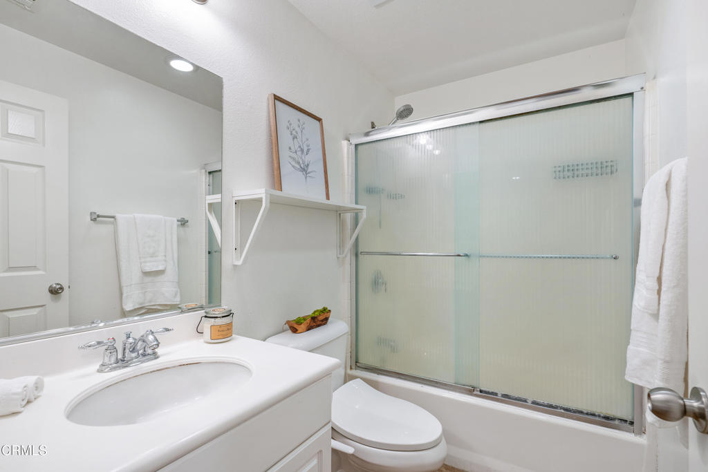 15861 Birdfeeder Lane