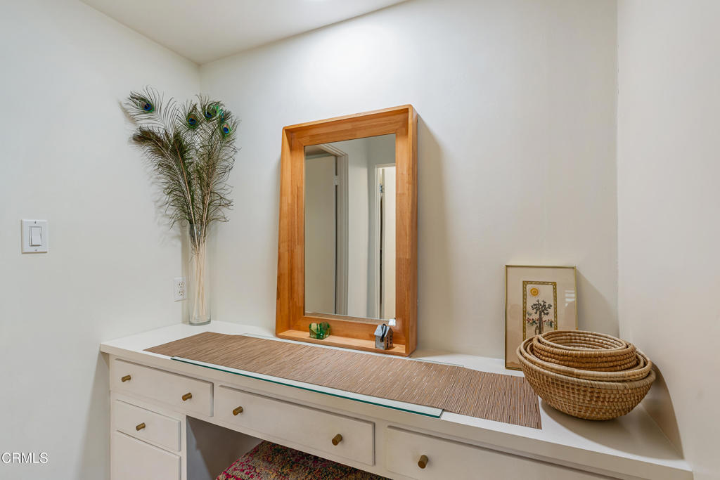 1000 S Orange Grove Boulevard 3