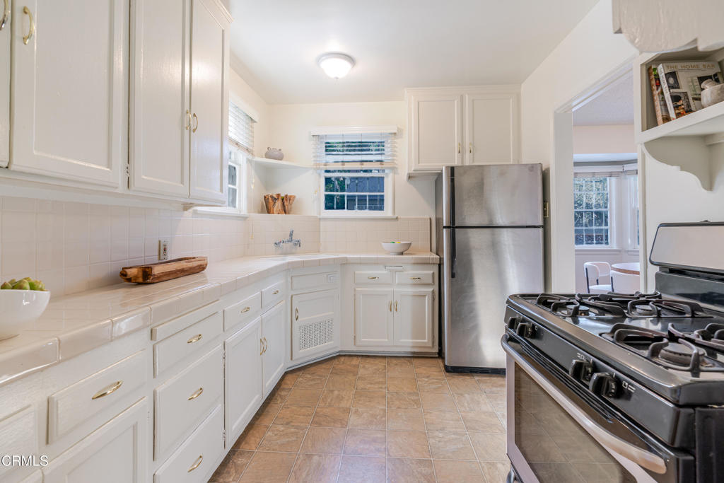 3349 Wood Terrace