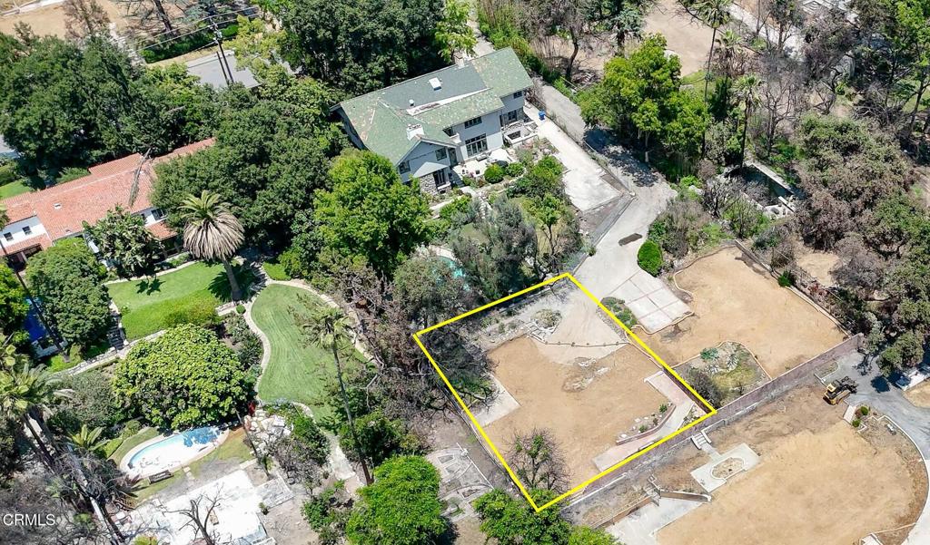 238 E Mendocino Street