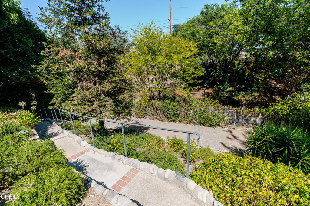 1248 Winston Avenue