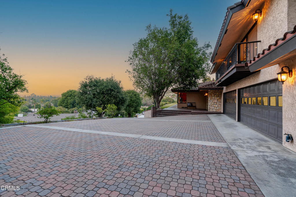 1327 S Hollencrest Drive