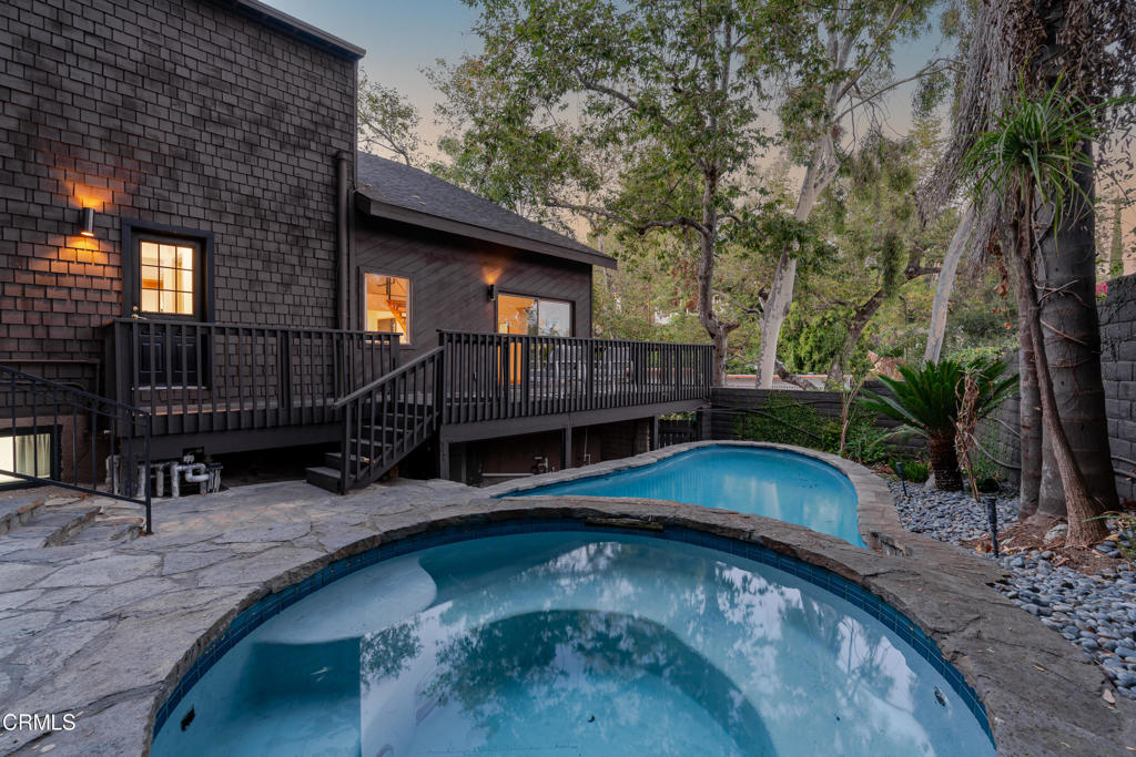 1726 La Loma Road