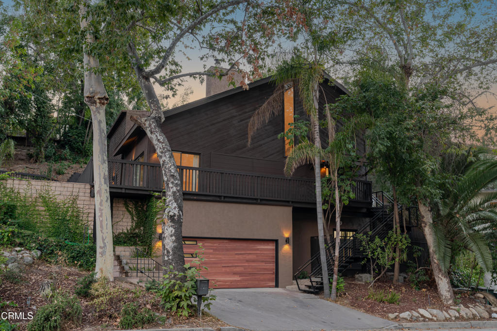 1726 La Loma Road