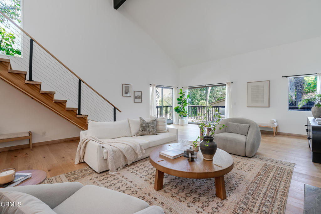 1726 La Loma Road