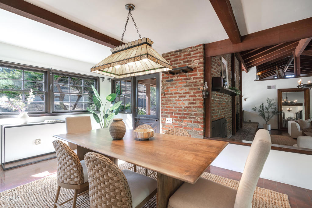 10400 Mcbroom Street