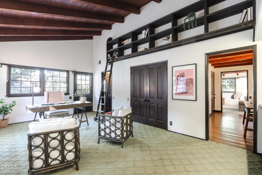 10400 Mcbroom Street