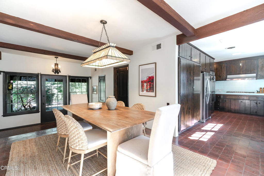 10400 Mcbroom Street