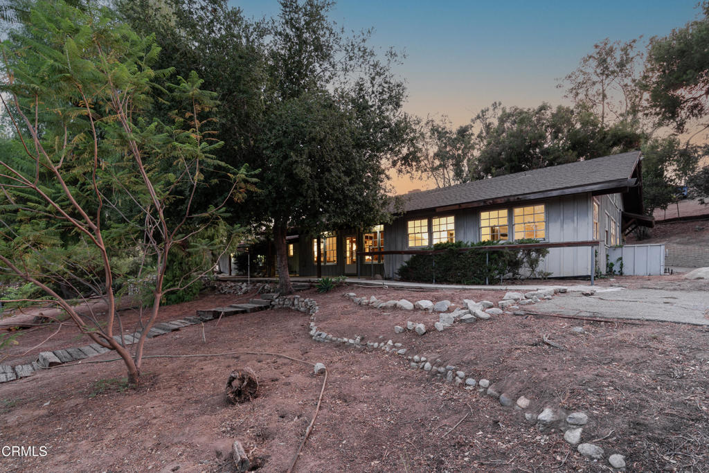 10400 Mcbroom Street