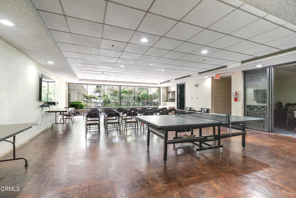 222 S Central Avenue 101