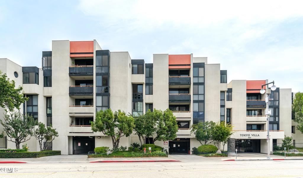 222 S Central Avenue 101