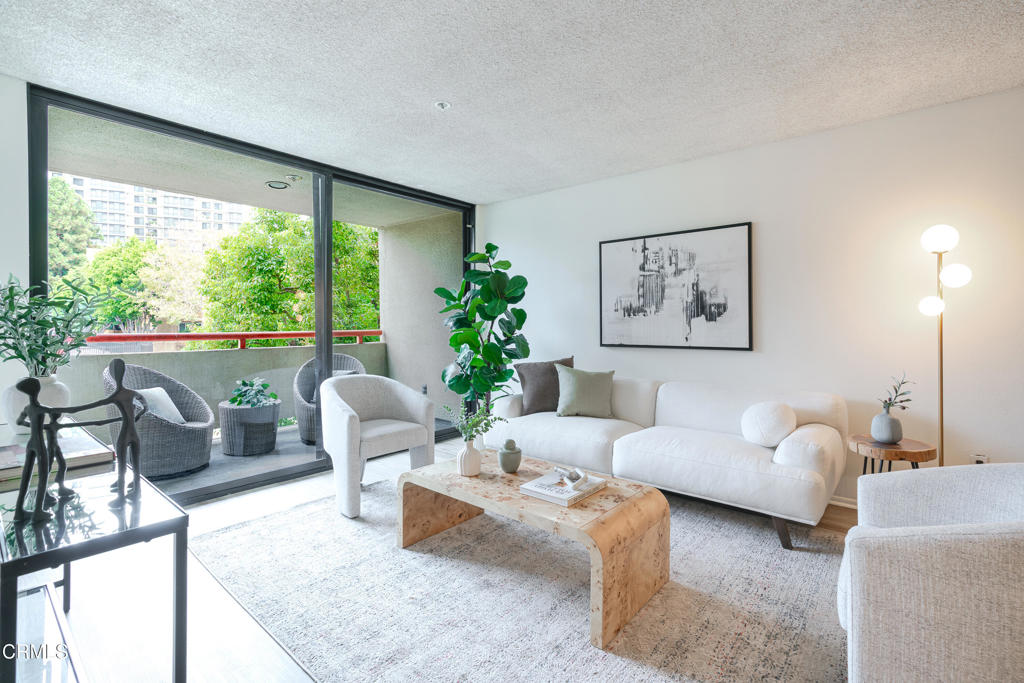 222 S Central Avenue 101