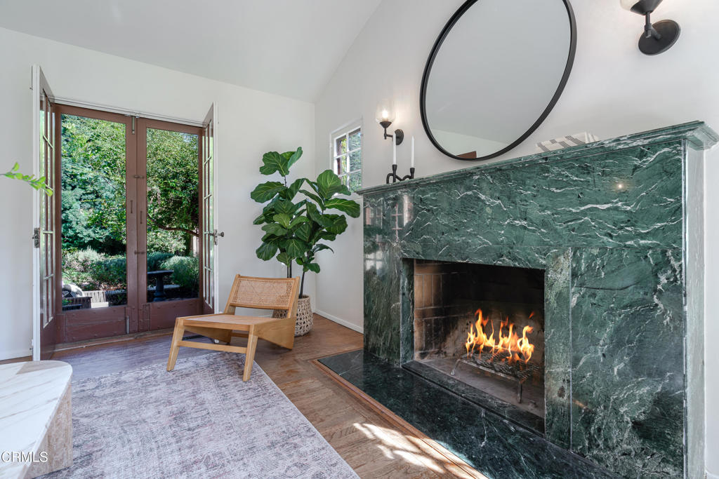 716 Grand Avenue