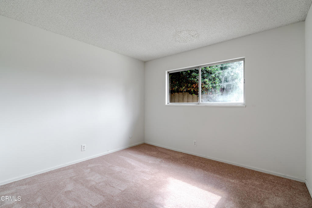 10632 Henderson Avenue