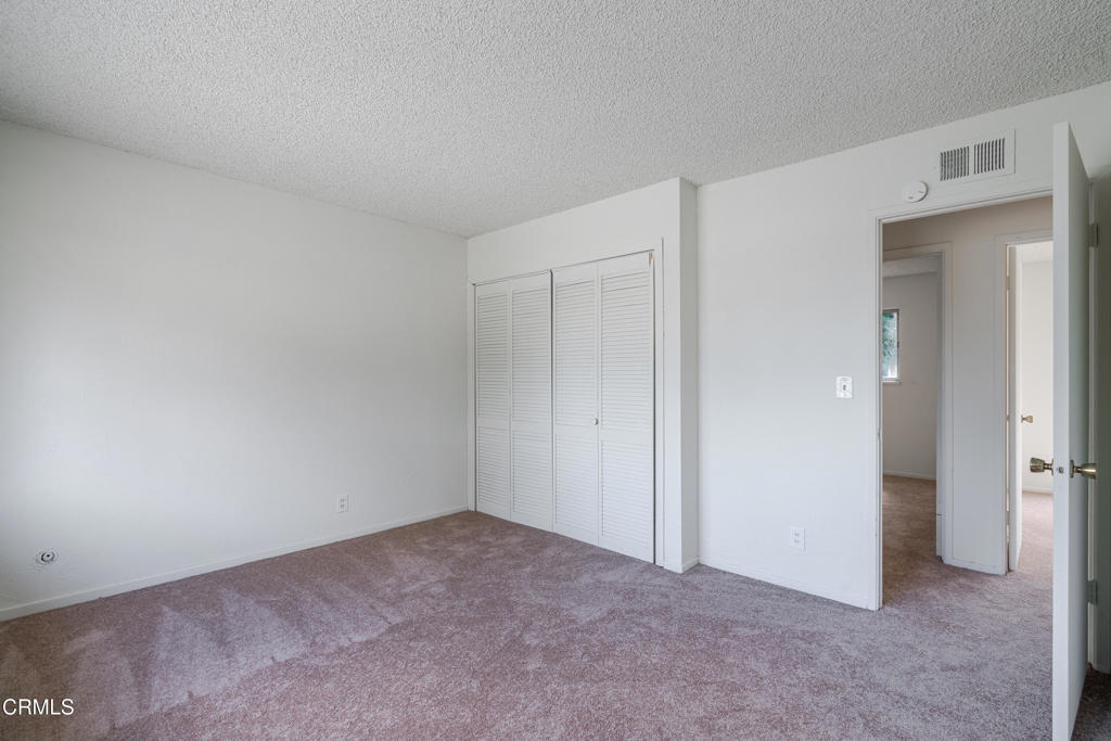 10632 Henderson Avenue