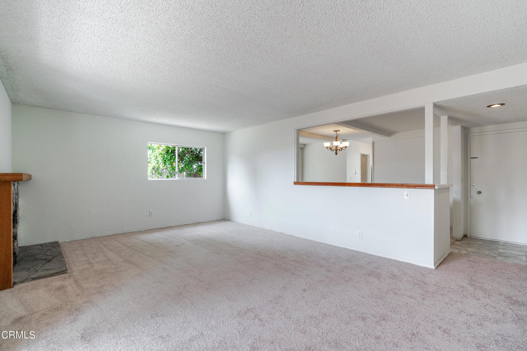 10632 Henderson Avenue