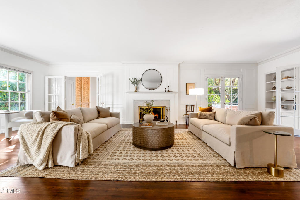 1527 E California Boulevard