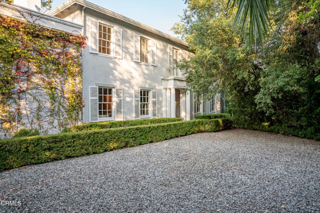 1527 E California Boulevard