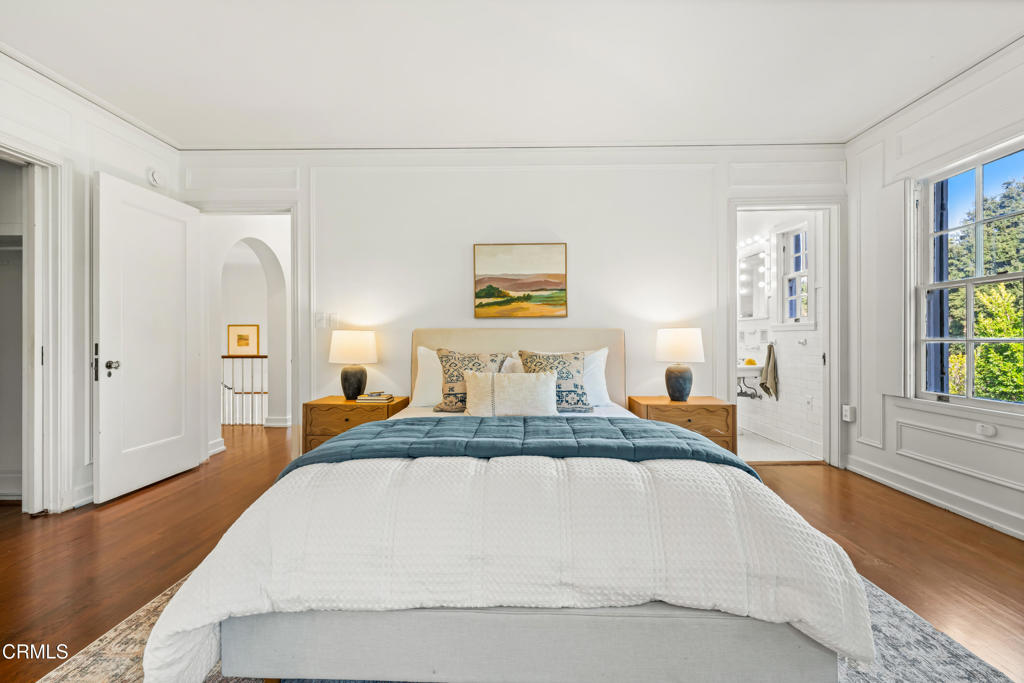 1527 E California Boulevard