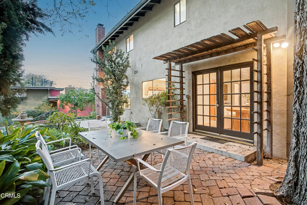 6282 Pine Crest Drive