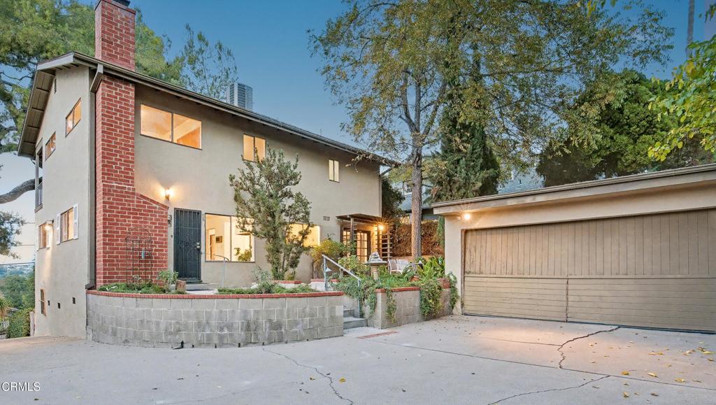 6282 Pine Crest Drive