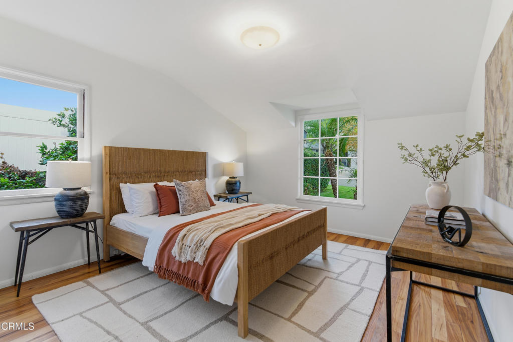 4563 Loma Vista Drive