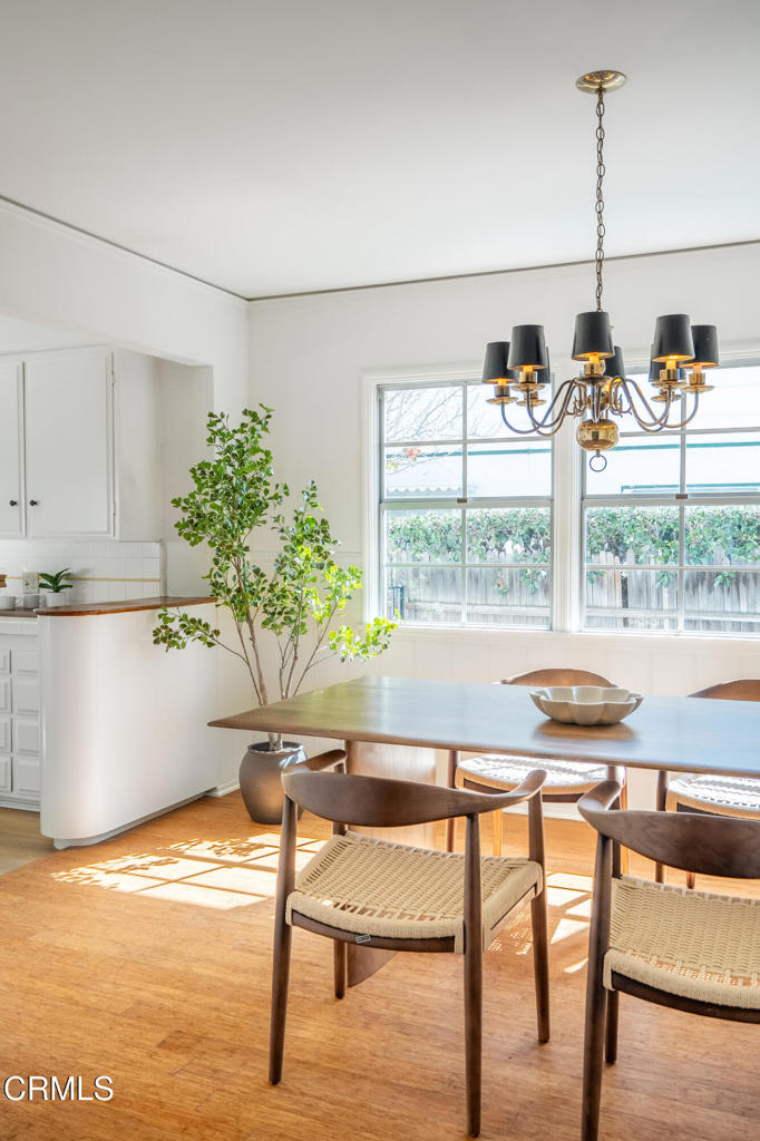 6222 N Willard Avenue