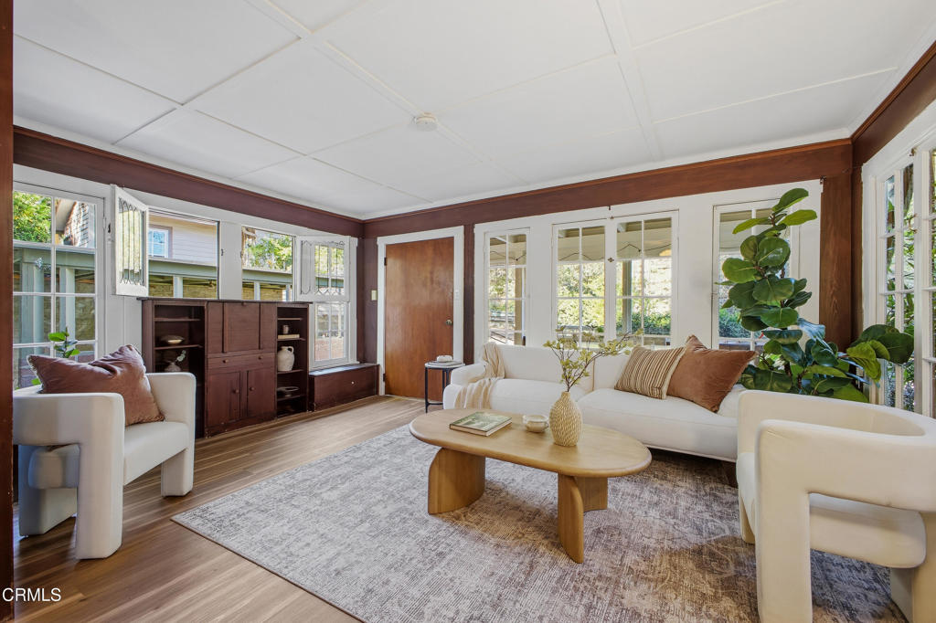 813 Woodland Drive
