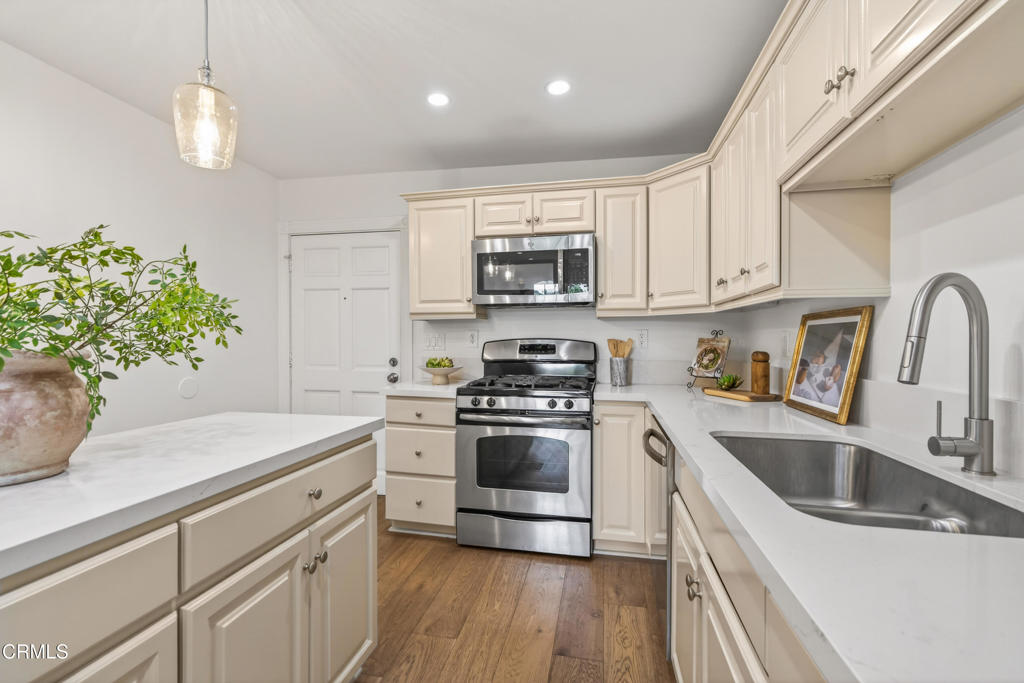 1088 Montecito Drive