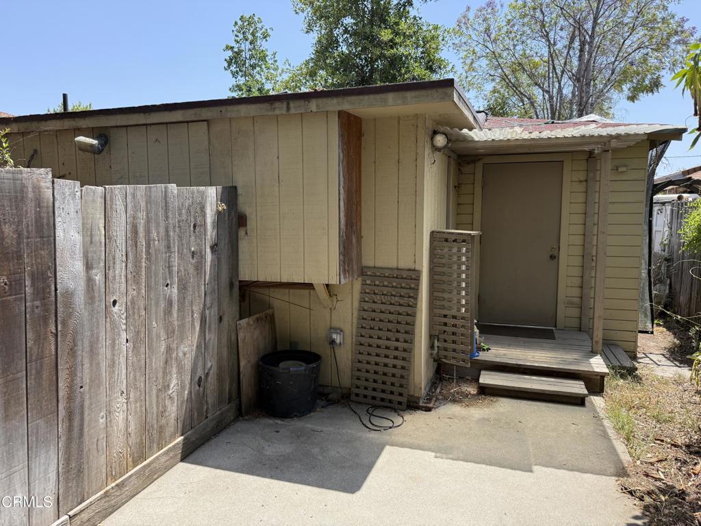 646 W Mendocino Street