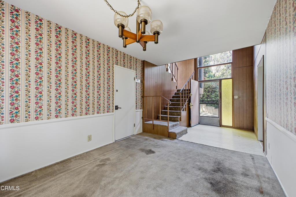 534 Orange Grove Avenue
