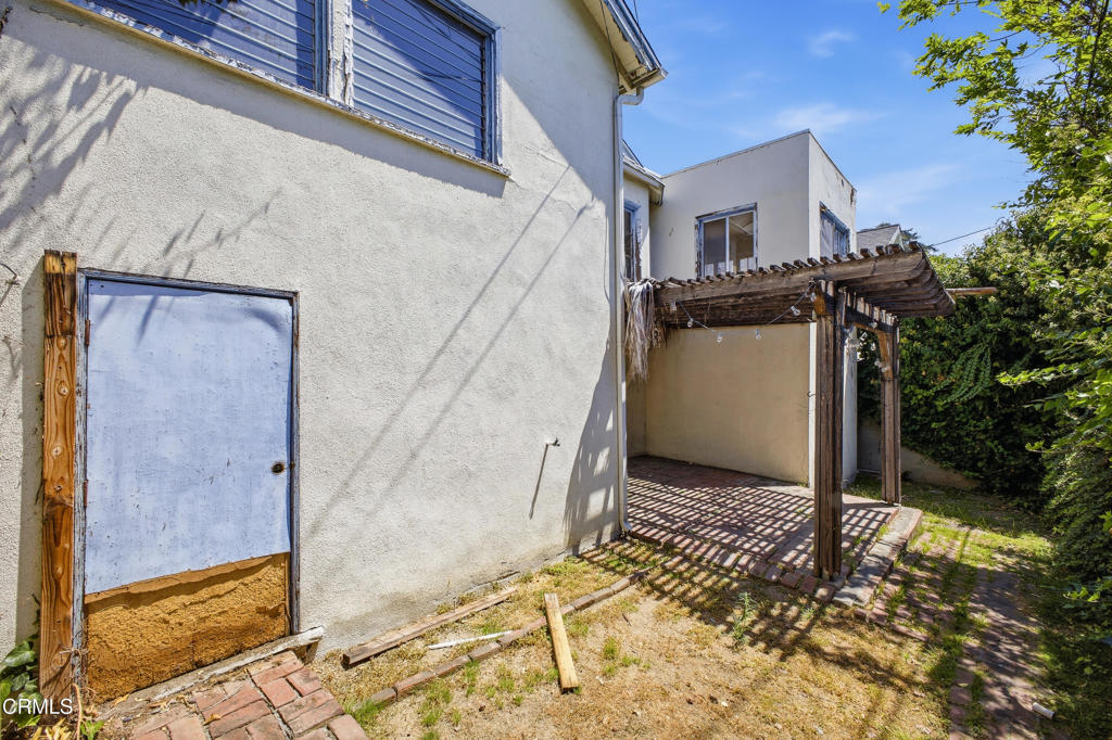 901 Bonita Drive